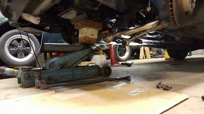 BMW e39 swap of swaybar (2)